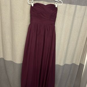 Maillsa Wedding Dress Grape 34”x27”x37”